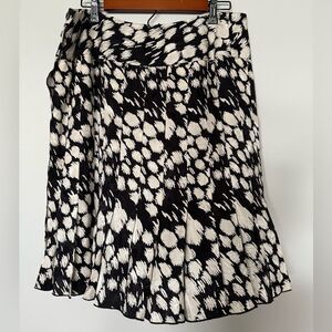 Jones New York 100% Silk Skirt Black Geometric Midi Pleated  Size 14
